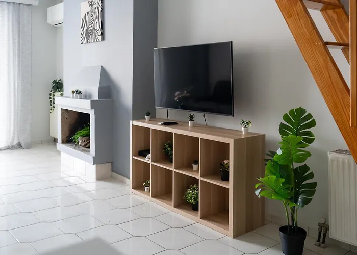 Thalori Akra Escape * Paralia Akratas